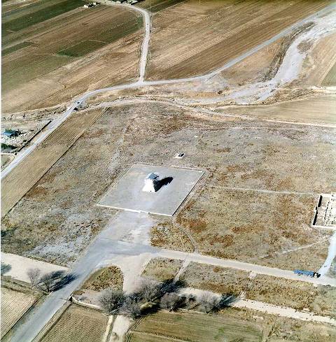 پاسارگاد - آرامگاه كوروش بزرگ